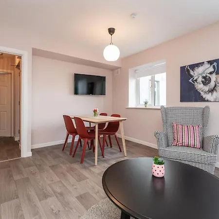 Brand New 6 2nd Floor