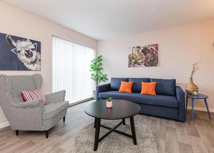 Brand New 6 2nd Floor * Drogheda